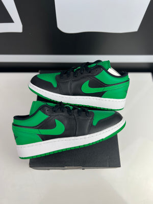 
                  
                    Load image into Gallery viewer, (DS) Jordan 1 Low Lucky Green Sz 5Y/6.5W
                  
                