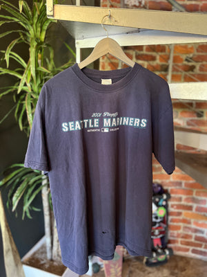 
                  
                    Load image into Gallery viewer, Vintage 2001 Seattle Mariners Playoffs Tee Size XL
                  
                