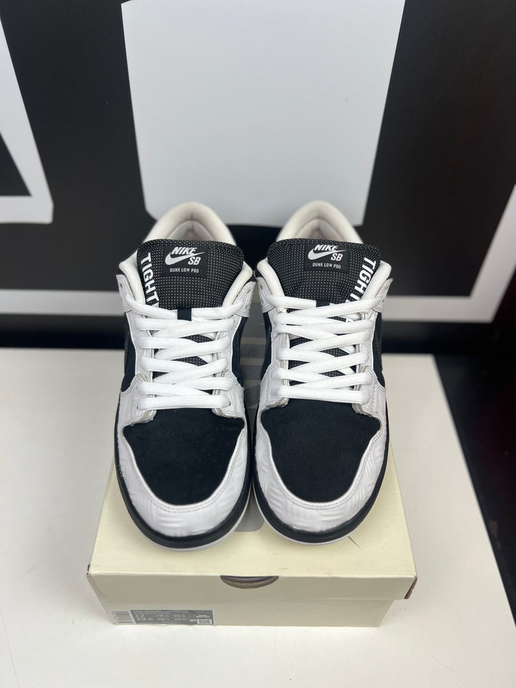 
                  
                    Load image into Gallery viewer, (P.O) Nike SB Dunk Low TIGHTBOOTH Sz 12M
                  
                