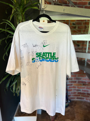 
                  
                    Load image into Gallery viewer, Seattle Sounders Signed Tee Sz XL
                  
                