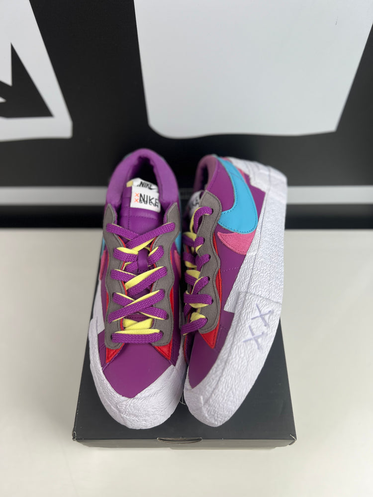 (DS) Nike Blazer Low Sacai Kaws Purple Dusk Sz 8.5M/10W