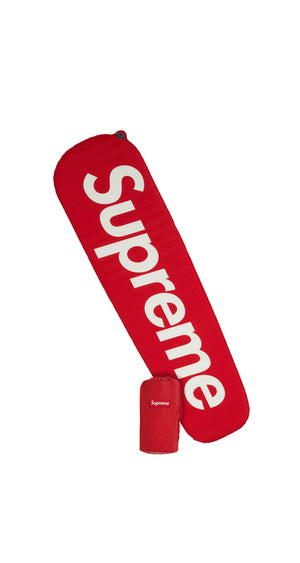 
                  
                    Load image into Gallery viewer, New Supreme Sea to Summit Self inflating Sleeping Mat
                  
                