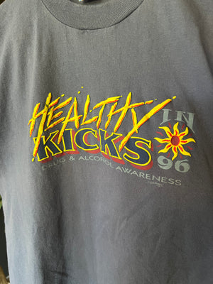 
                  
                    Load image into Gallery viewer, Vintage 1996 Healthy Kicks D&amp;amp;A Awareness Tee Size L
                  
                