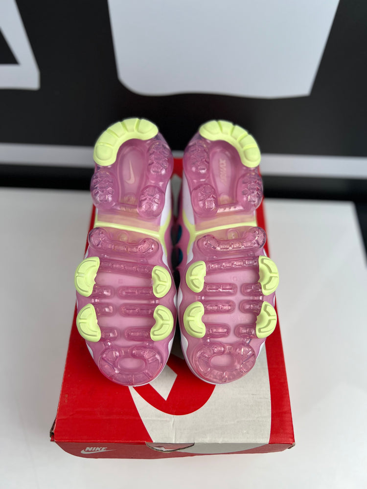 
                  
                    Load image into Gallery viewer, New W Nike Air Vapormax Plus Easter (2020) Sz 5W/3.5Y Damaged Box
                  
                