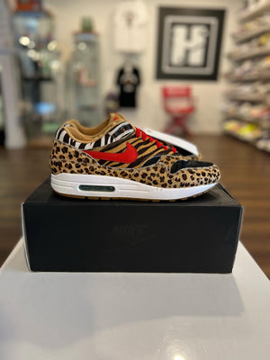 
                  
                    Load image into Gallery viewer, Nike Air Max 1 Atmos Animal Pack 2.0 2018 Sz. 10.5M Preowned
                  
                