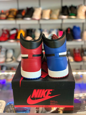 
                  
                    Load image into Gallery viewer, Jordan 1 High Top 3 Preowned 13M
                  
                